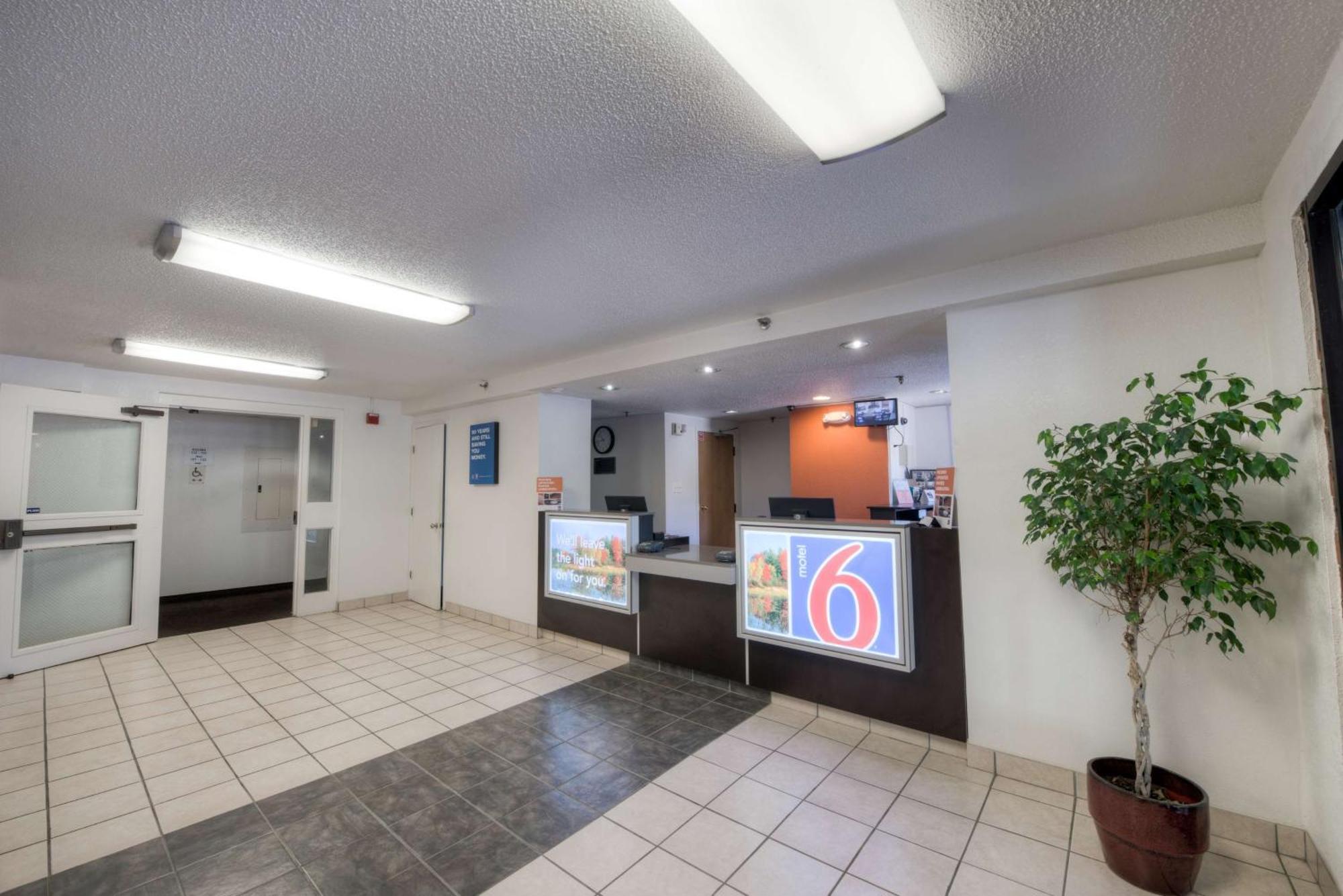 Motel 6-Branford, Ct - New Haven ภายนอก รูปภาพ