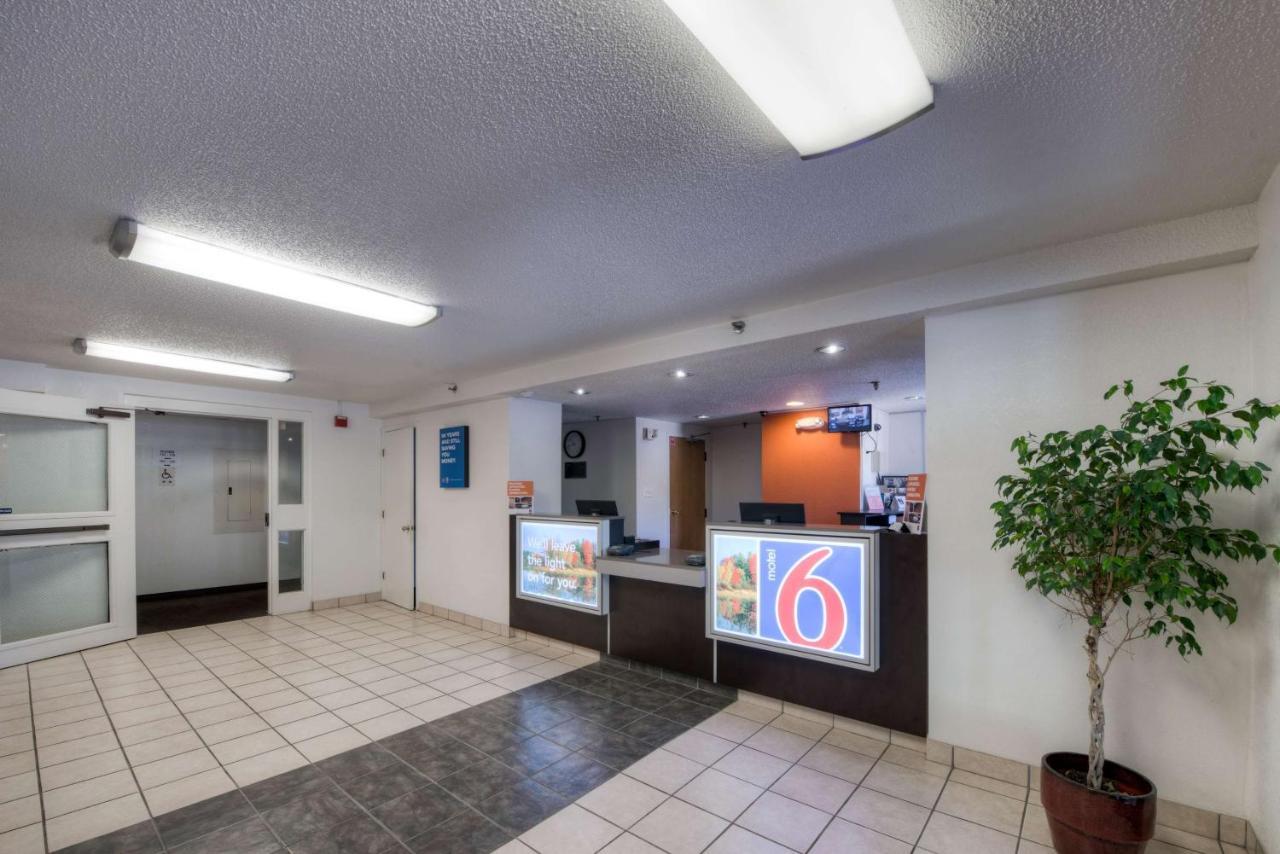 Motel 6-Branford, Ct - New Haven ภายนอก รูปภาพ